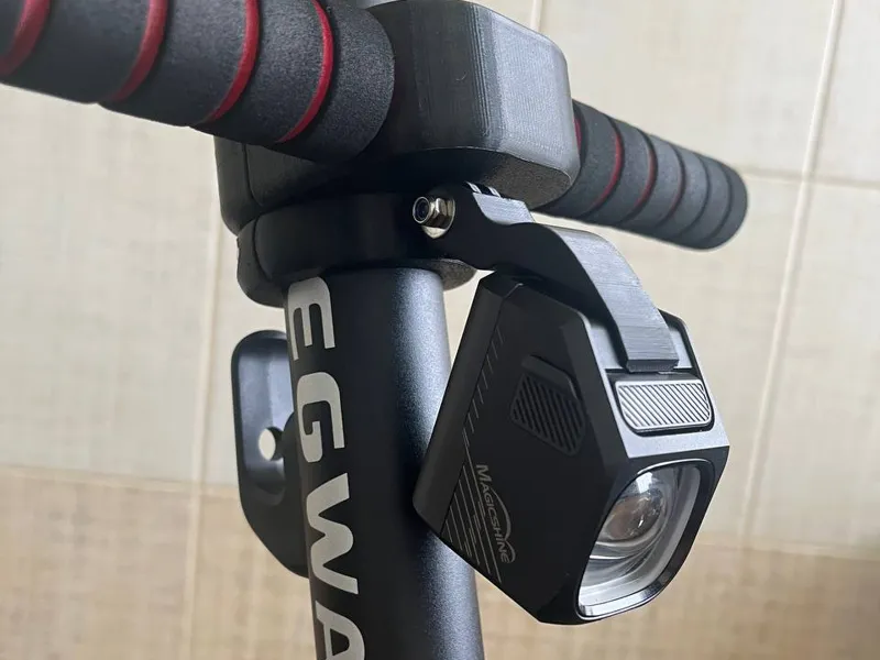 Ninebot G3 MAX MagicShine CBL1600  mount