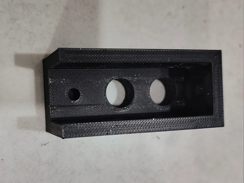 2040 aluminium profile hole holder