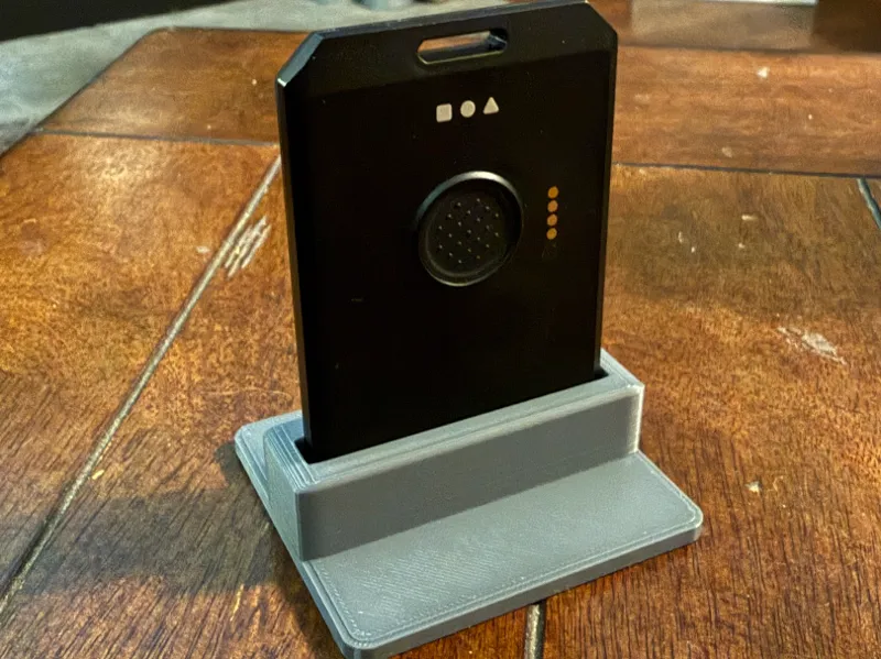 RAK Wireless WisMesh Tag Desk Stand - Meshtastic