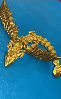 Bébé dragon aux ailes de cristal (v3) — photo 4