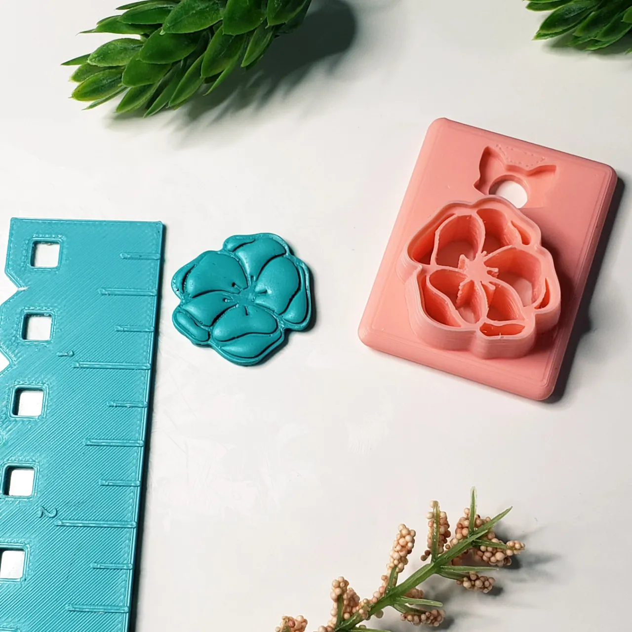 Poppy Flower Polymer Clay Earring Cutter view 2