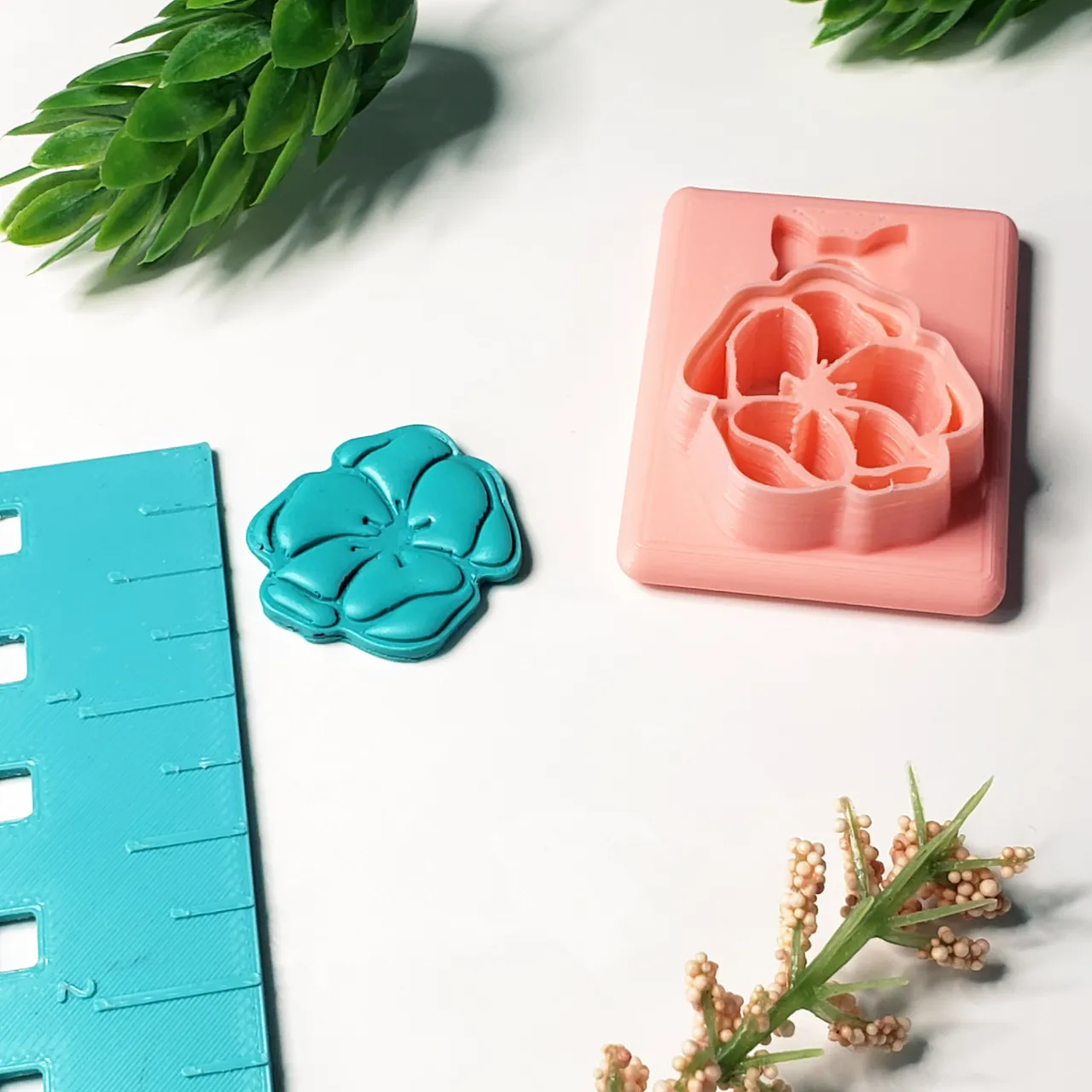 Poppy Flower Polymer Clay Earring Cutter view 3