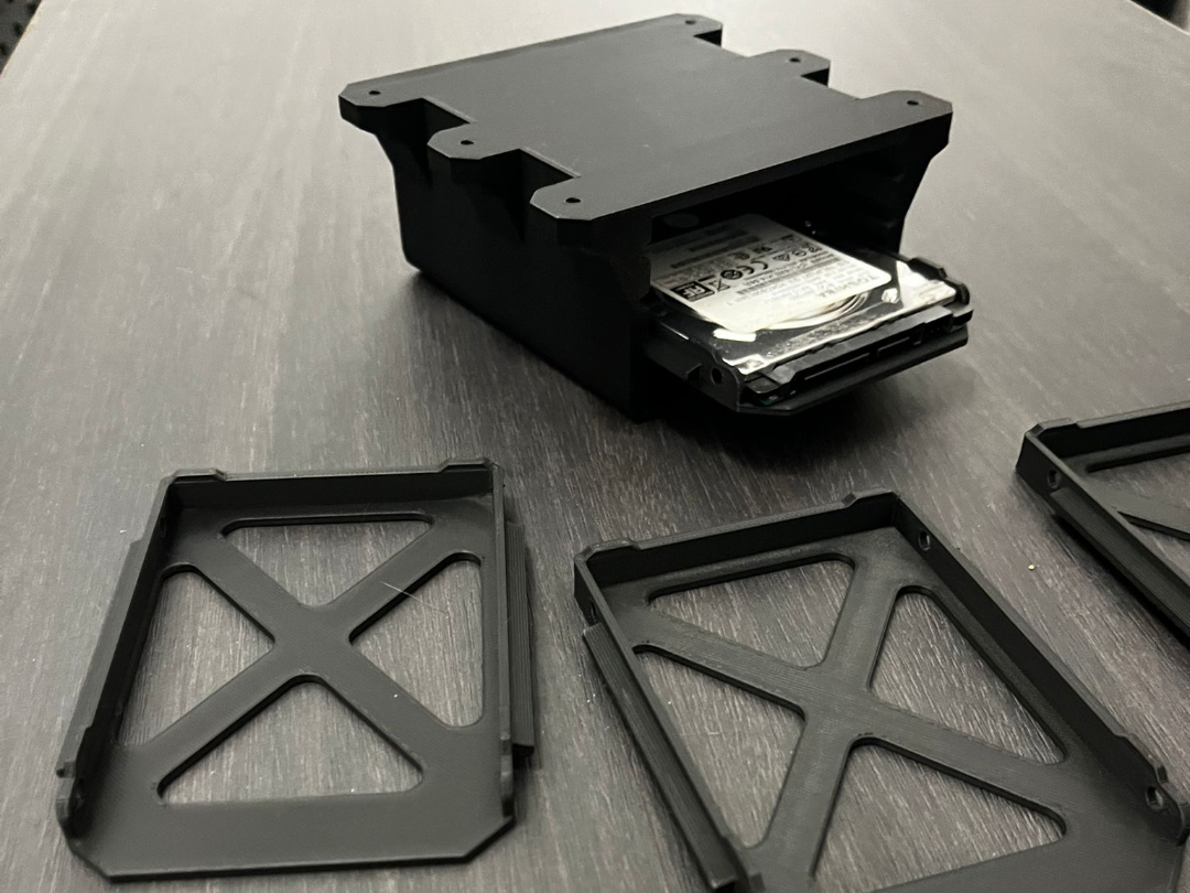 Mini Rack SSD sottoscrivania a 4 Slot