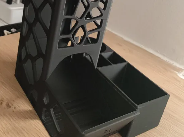 https://makerworld.bblmw.com/makerworld/model/USa7421163bbf4ed/design/2025-08-15_90cd4e16da05c8.jpg