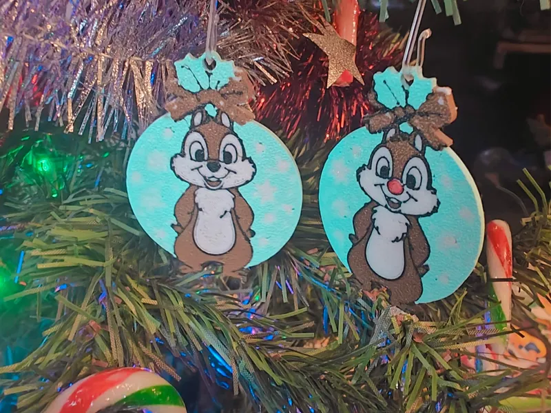 Chip & Dale Tree ornament with matching earings
