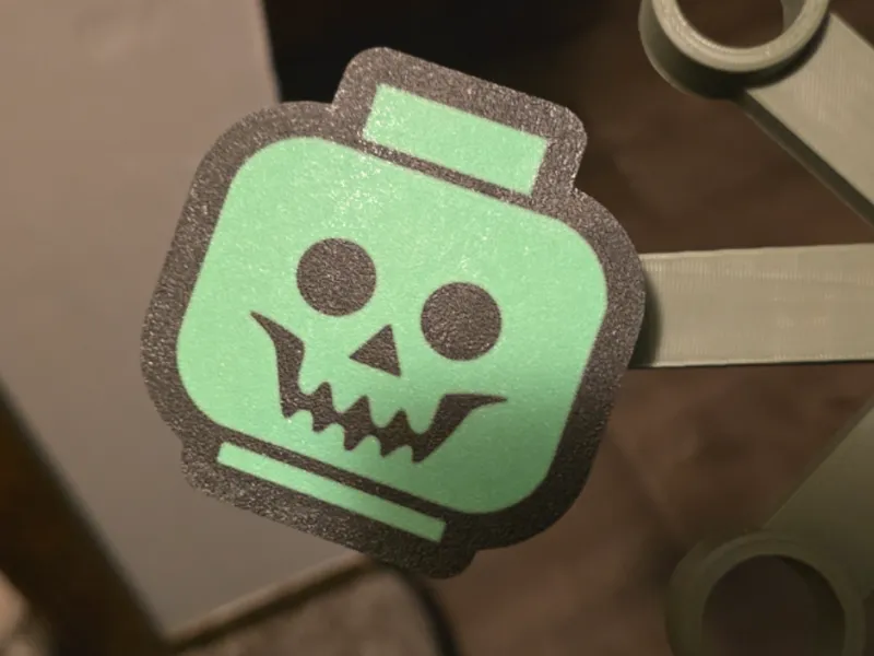 l*go skull for not another wreath