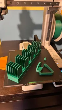 0.2mm layer, 4 walls, 20% infill