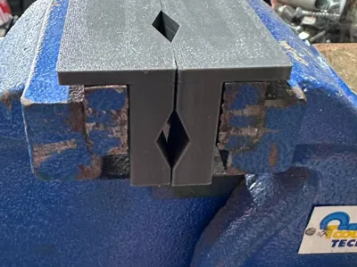 5-inch-Soft-Jaws-Double-V-With-10x1mm-magnet-hole