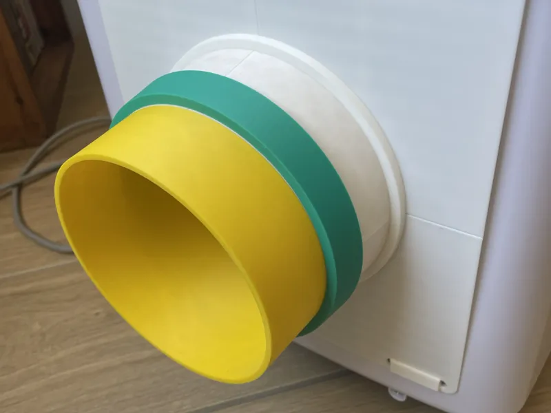 Secondary pipe connection for AC unit