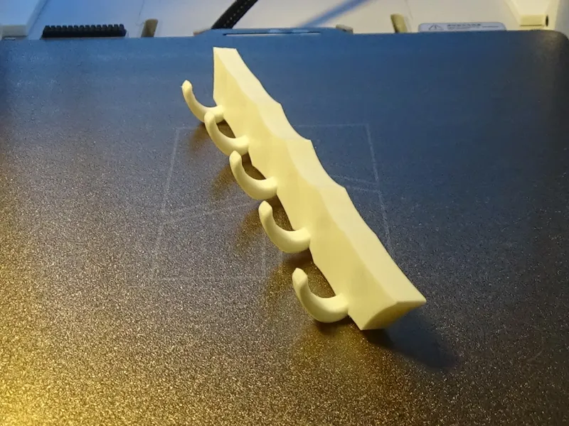 simple pot holder hanger , six magnets 3.75"x0.25"