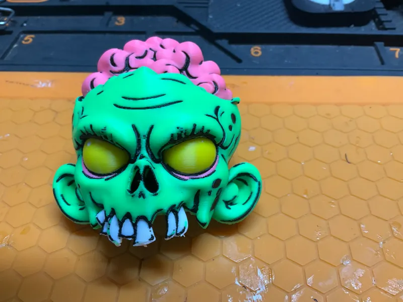 Zombie Skull with Brain Out