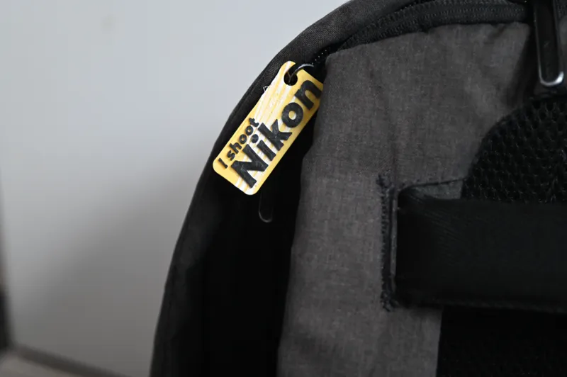 Small i shoot camera bag tag