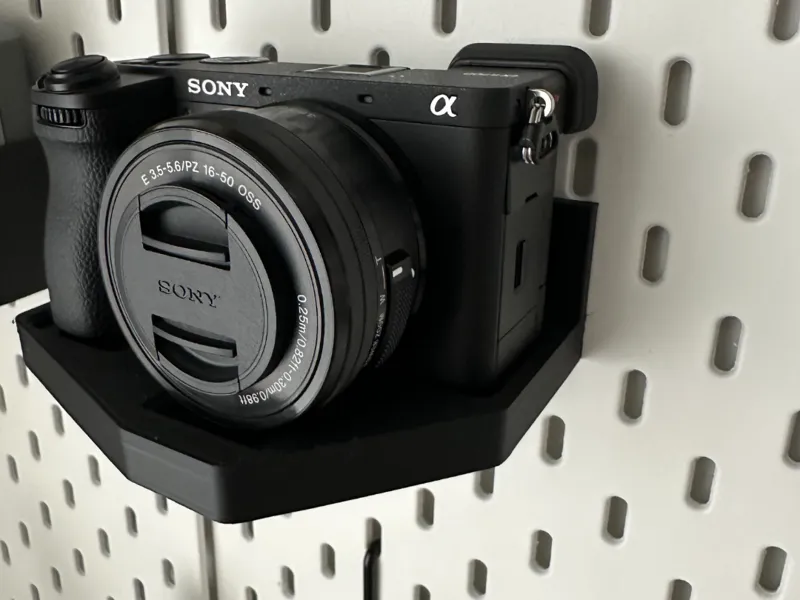Sony a6700 skadis
