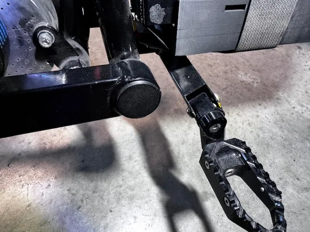 MX650 Swing arm Cap
