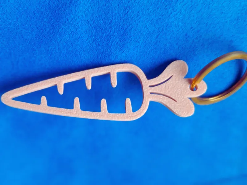 Simple Carrot Keychain