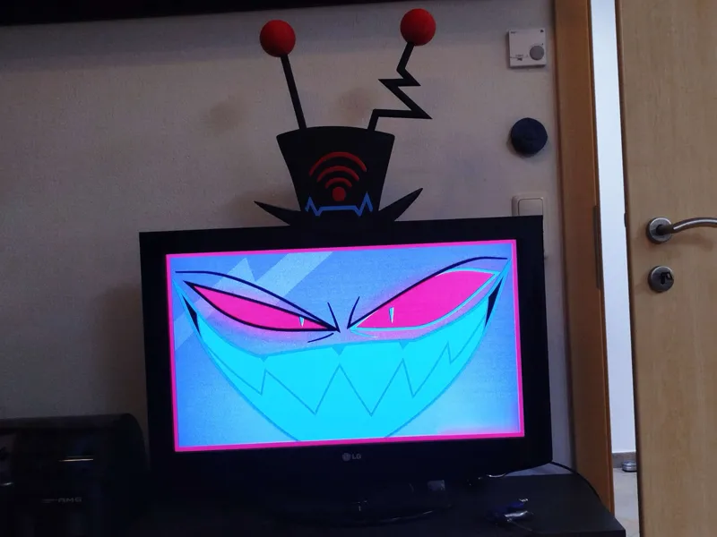 Vox TV-Hat