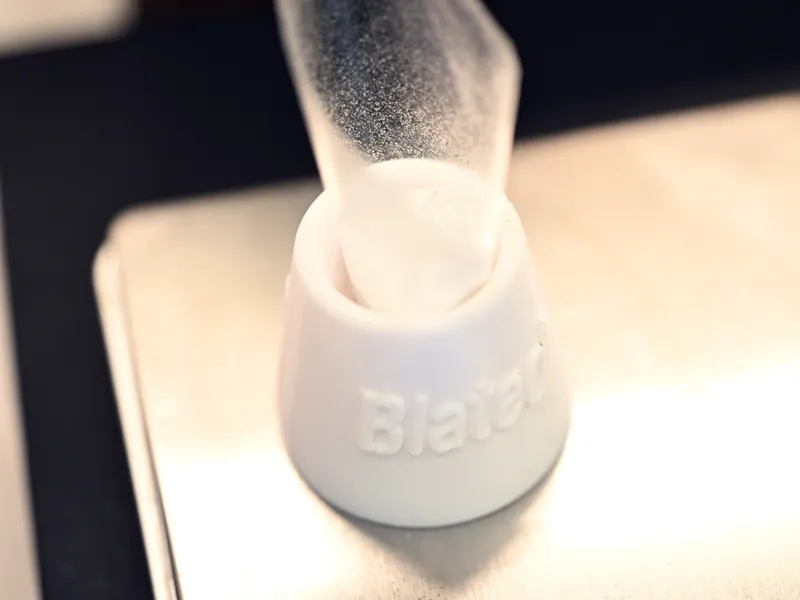 Blate Papes Gel Film Pouch Stand