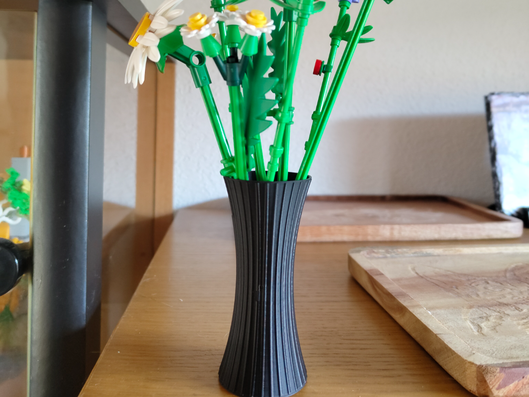 The Botanical Collection Daisies vase