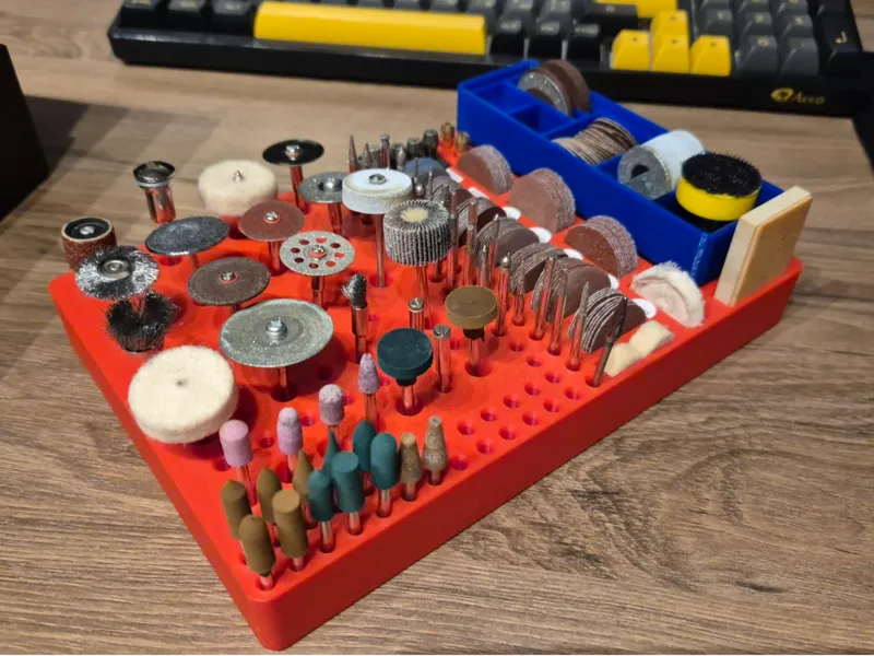 Organizer for milling cutters and engraver's disc