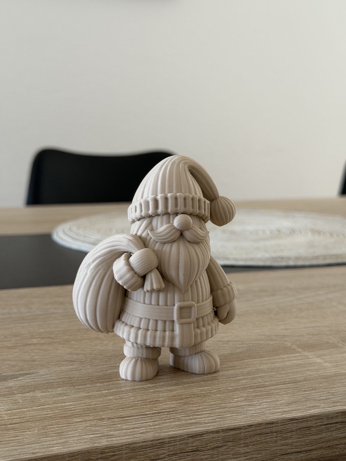 Cute Santa Claus – Cozy Christmas Decor - 1