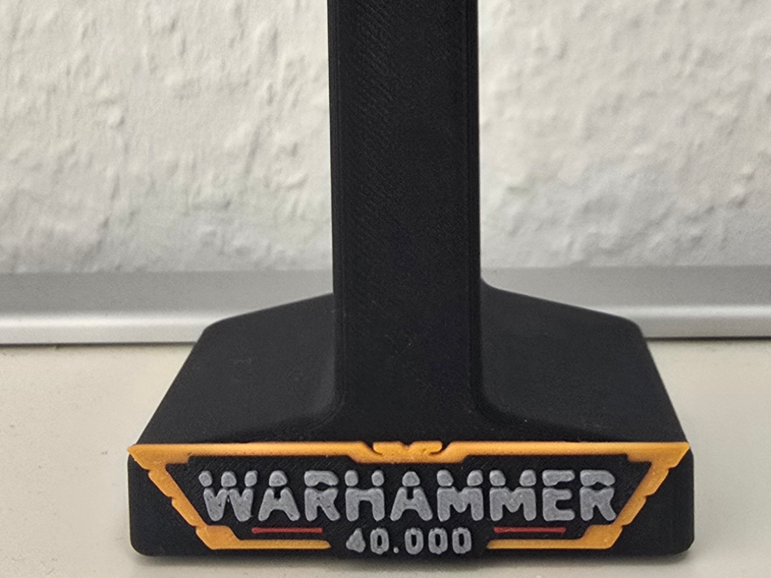 40K Bolter/Boltgun Stand