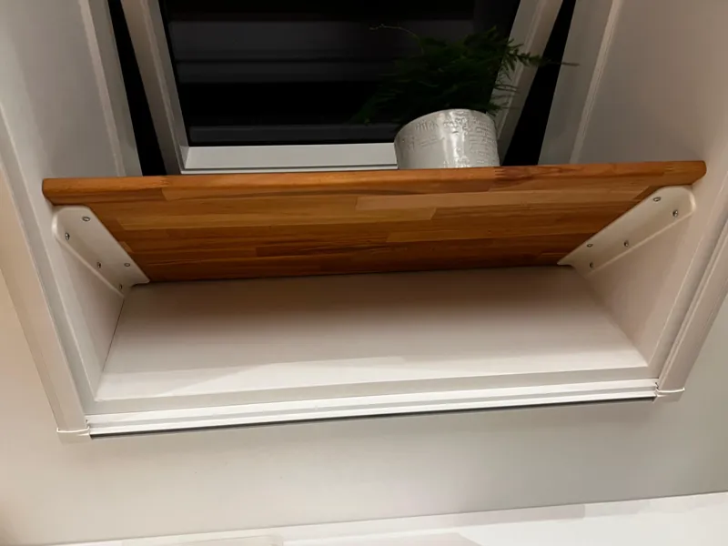 Dachfenster Fensterbank