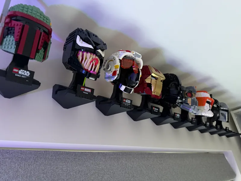Brick Helmet/Mask/Head Wall Mount