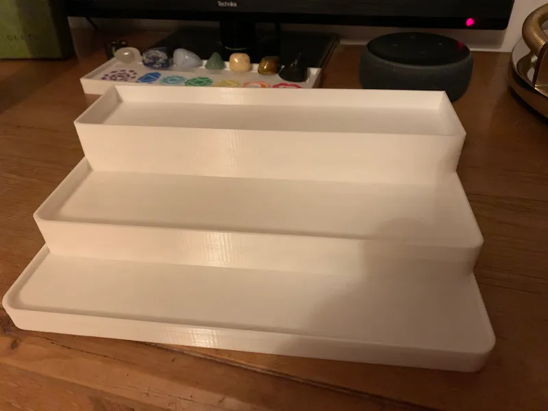 Display shelf