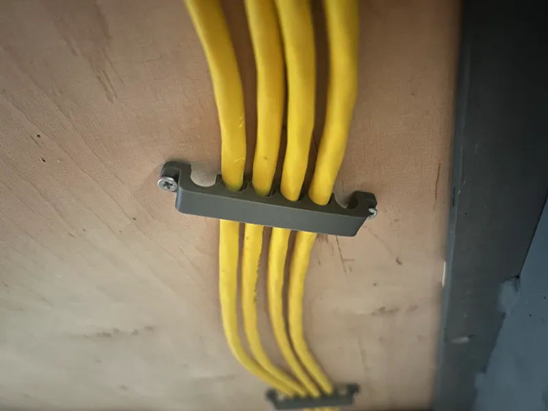 Hexa CAT5/6/7 Clamp