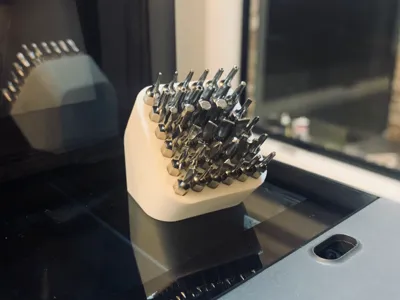 Minimalist Magnetic Screwdriver Bit Organiser