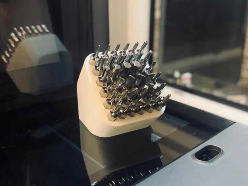 Minimalist Magnetic Screwdriver Bit Organiser