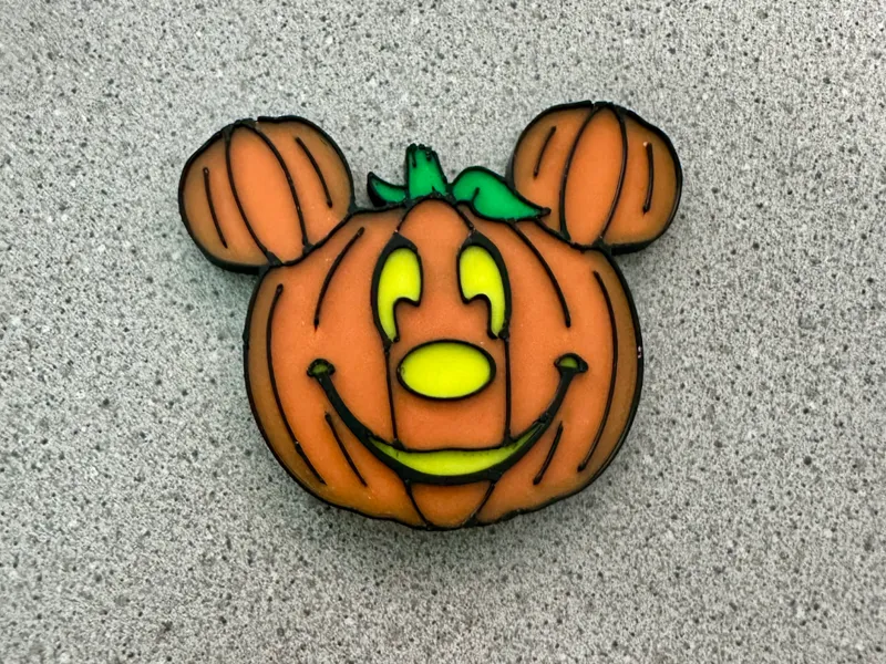 Disney Mickey Pumpkin Magnet