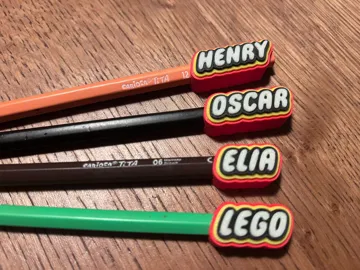 Modelo para impresión 3D: Brick Customizable Pencil toppers Le-go — vista de referencia 3