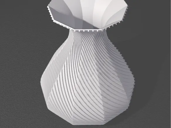 Vase geschwungen