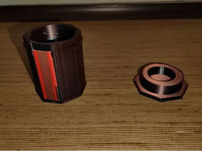 matchbox / matches / container