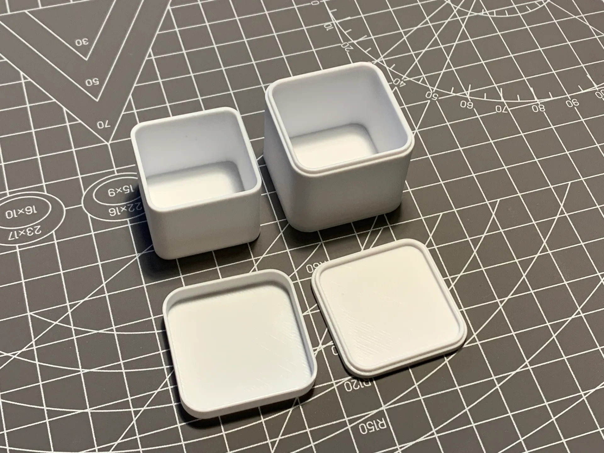 Miniatura 3 do modelo 3D 可堆叠模块化收纳盒