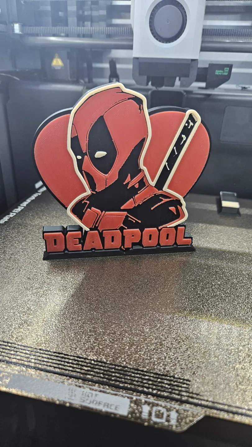 Deadpool Heart Table Stand by 5kyrunn3r - MakerWorld