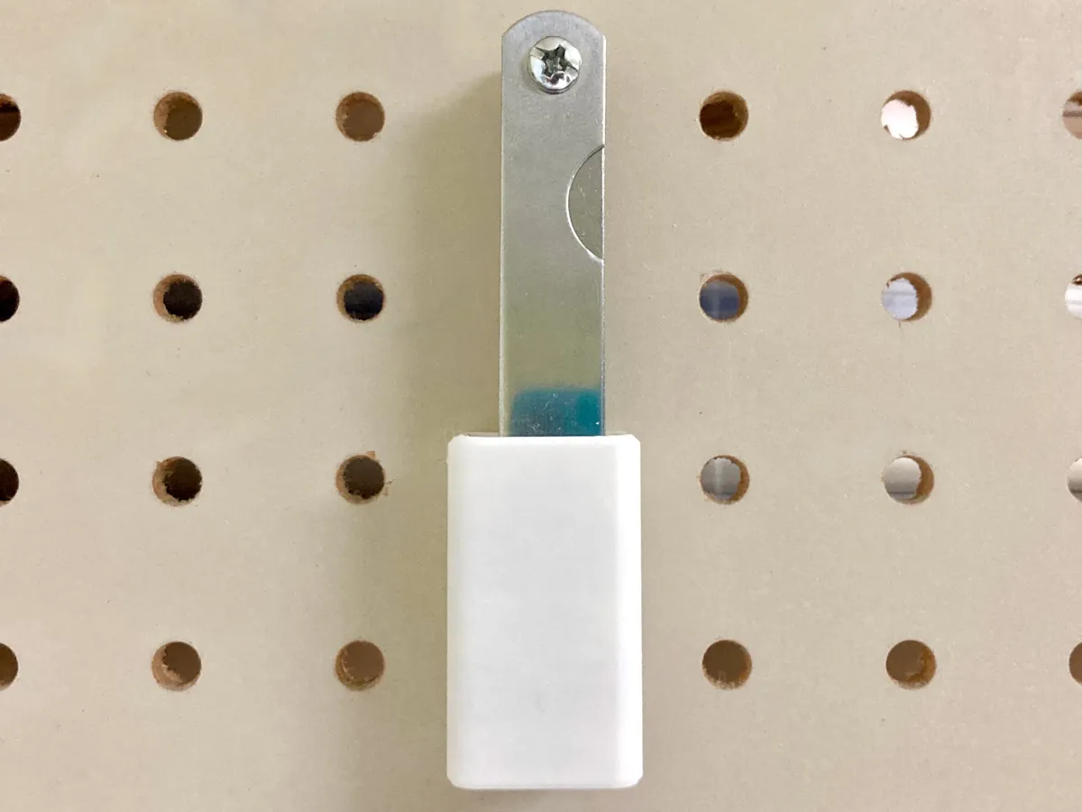 Support pegboard pour jauges d'épaisseur