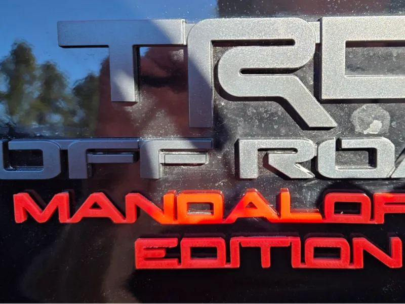 Mandalorian Edition Text Joined