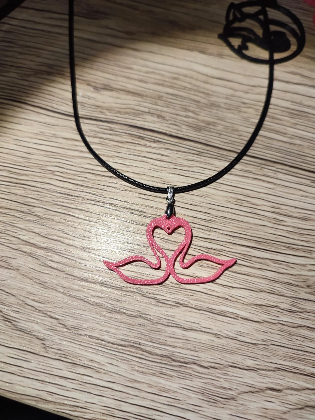 Amour de cygnes (pendentif/boucle) view 3