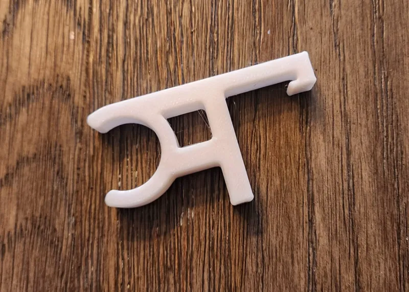 PVC Shutter Clip