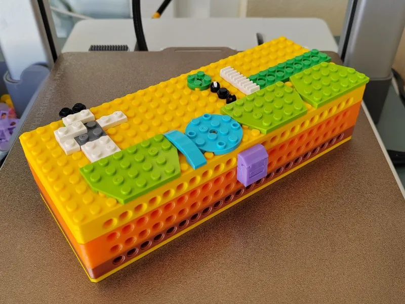 Modular LЕGO-style Pencil Case