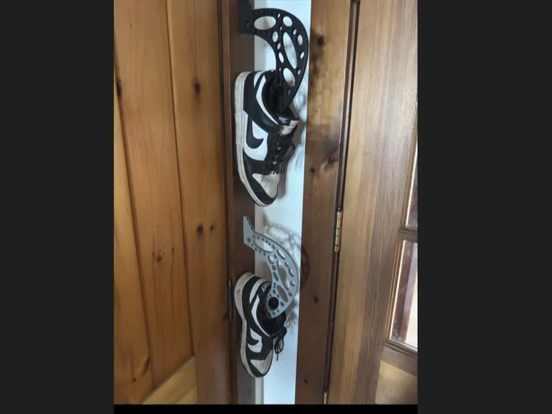 SHOE HOOK