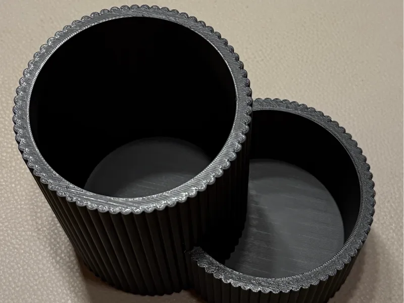 Pen holder