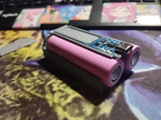 18650 battery casing