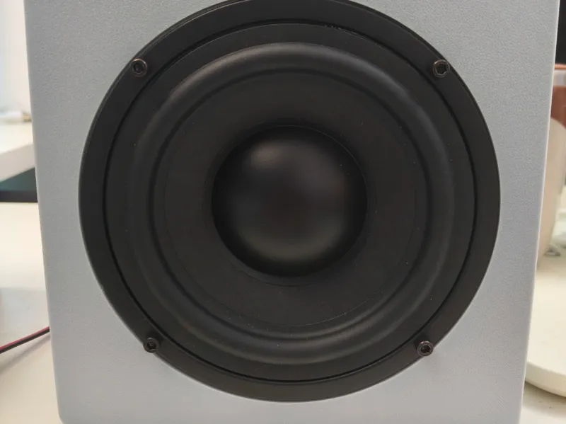 5寸低音炮音箱箱体