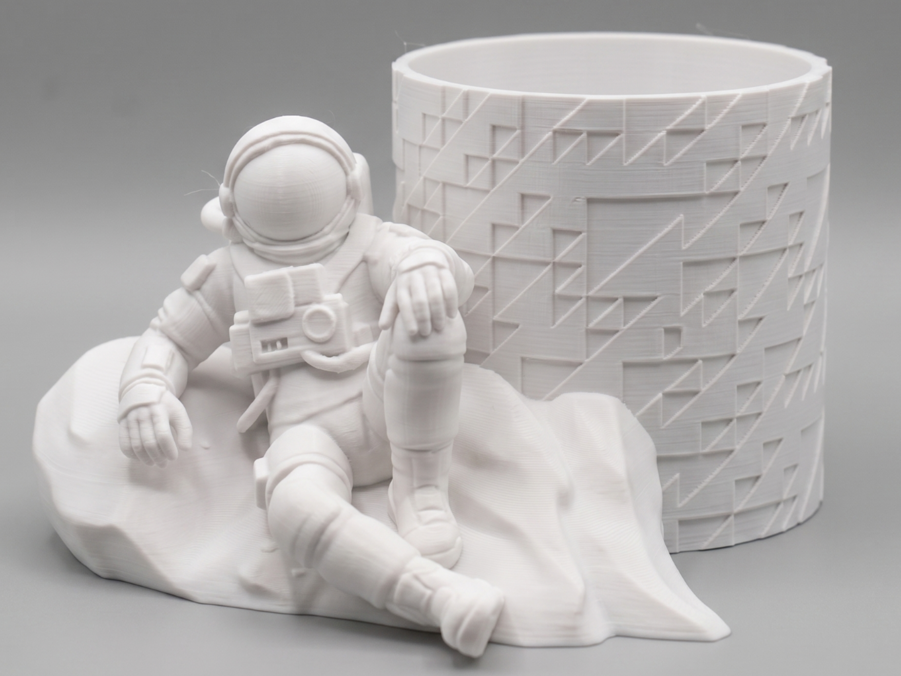 The SpacedOut - Pen Holder / Vase