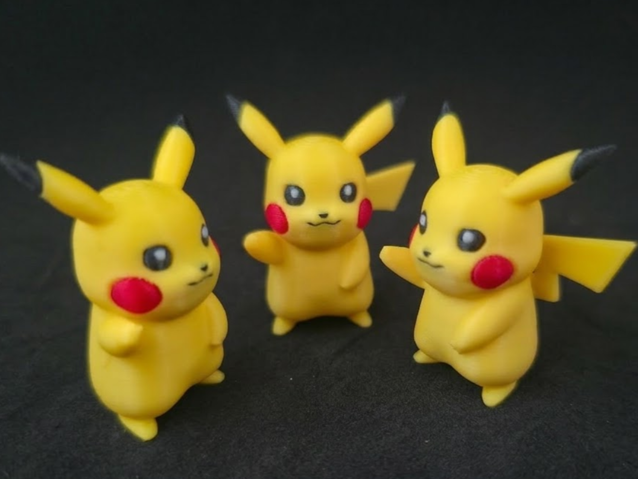 Pikachu Keychain / Decor print 34 min