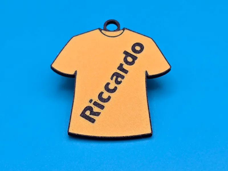 T-shirt Keychain - Customizable