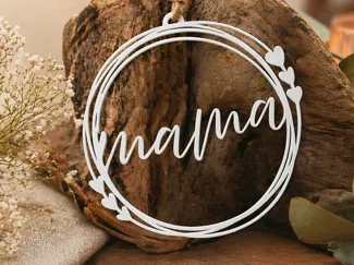 Mama im Kreis mit Herzen Geschenkanhänger 